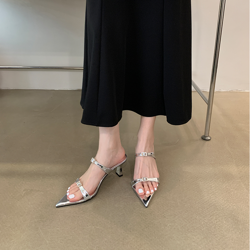 Women's Pointed Toe Flat Beach Sandals 2024 Minimalist Red Thin Strap Open Toe Elegant Shoes - Image 3