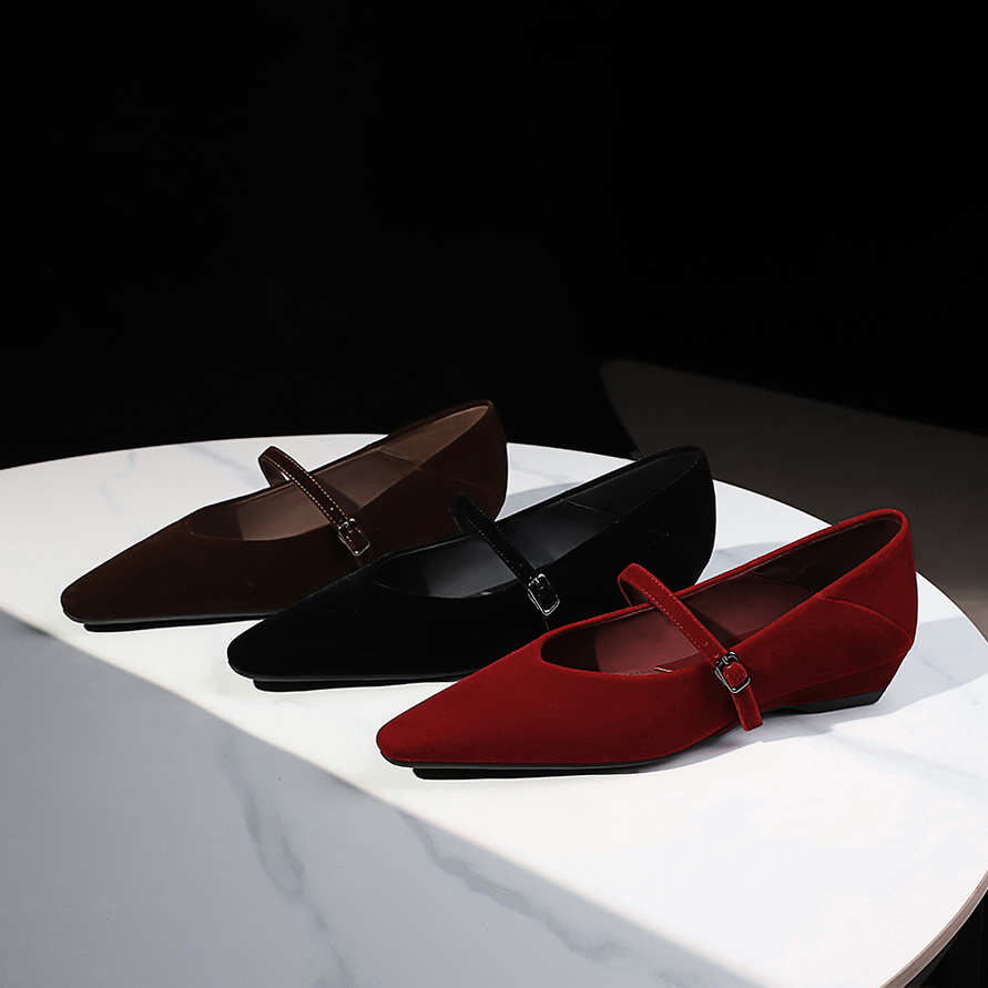 Korean Style Pointed Toe Low Heel Shoes Women's Wedge Sandals with Ankle Strap
