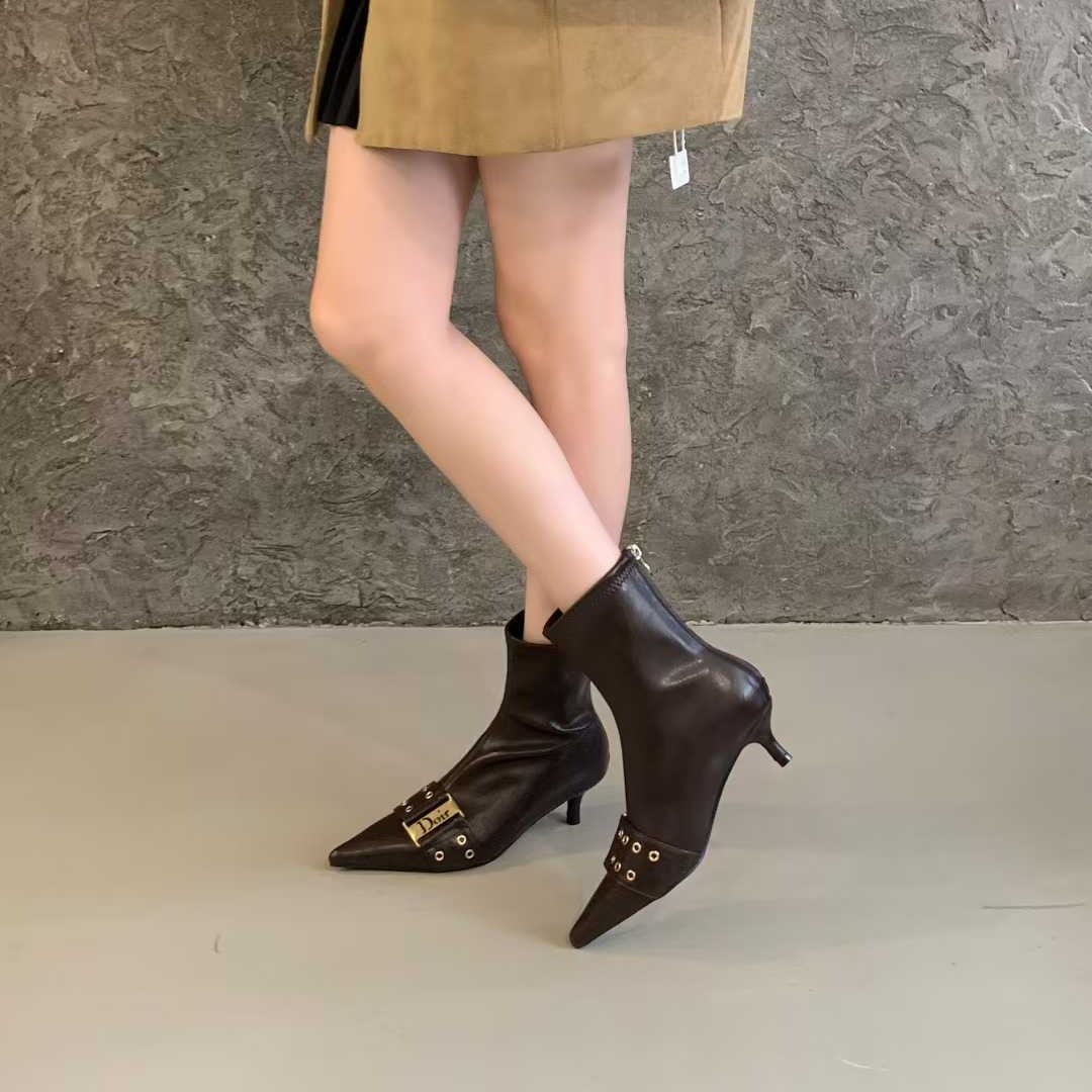 2026 European American Fashion Belt Decorated Pointed Toe Fashion Boots Stiletto Heel Short Boots Women Temperament Elastic Boots - Image 5